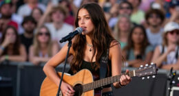 Olivia Rodrigo Joins Smashing Pumpkins For “Thirty-Three” At Lollapalooza: Watch